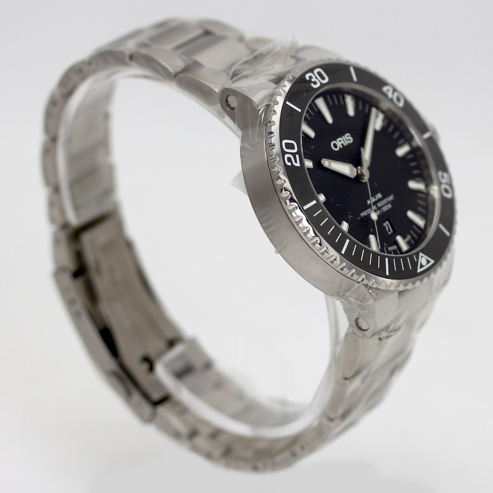 Oris Aquis Date